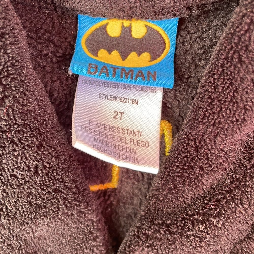 🦇 BOYS Batman Robe Size 2T - Picture 4 of 10